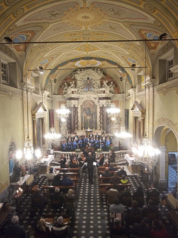 Concerto coro polifonico Genova Gran Concerto di Natale a Pontedecimo!